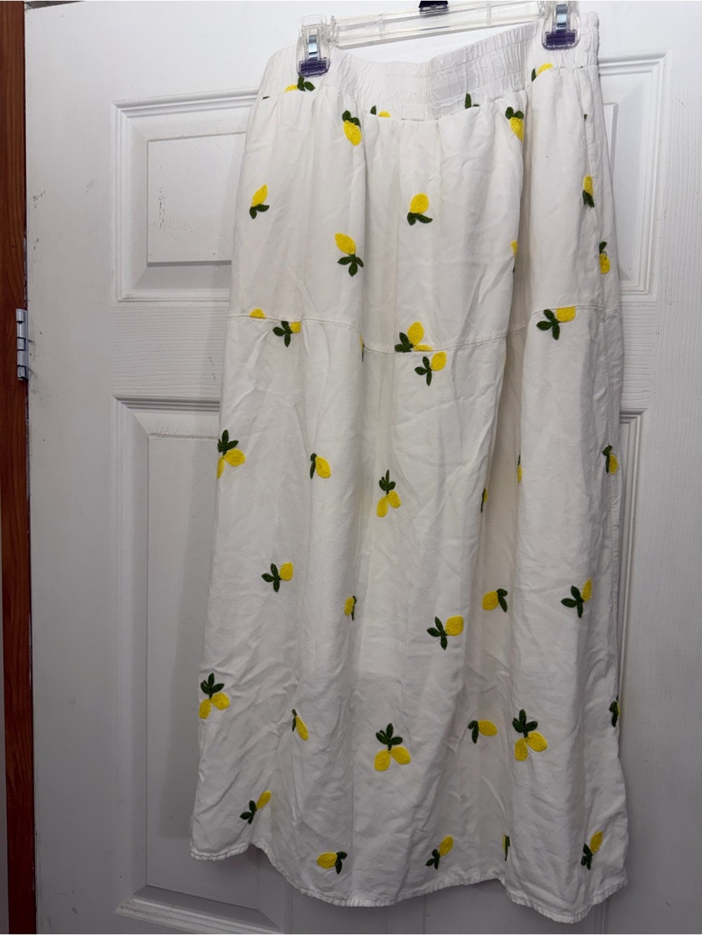 White Lemon-Print Tiered Maxi Skirt